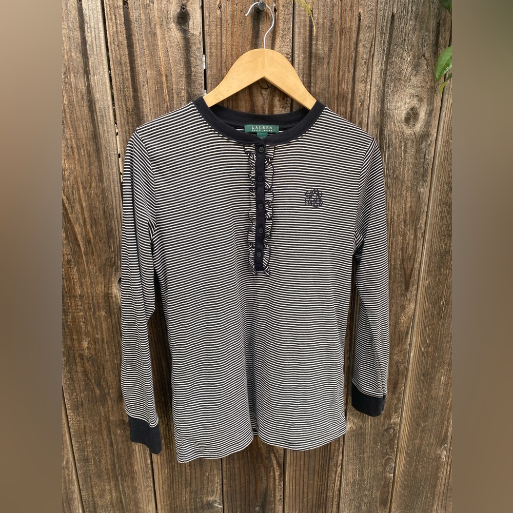 Ralph Lauren top black and white